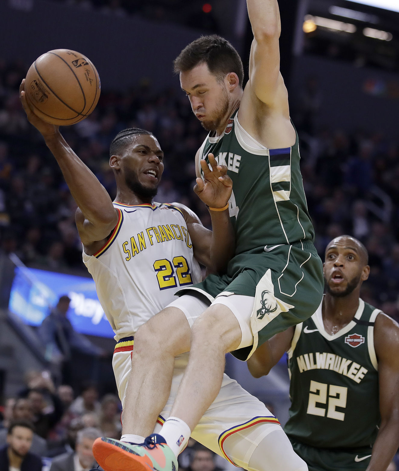 APTOPIX Bucks Warriors Basketball